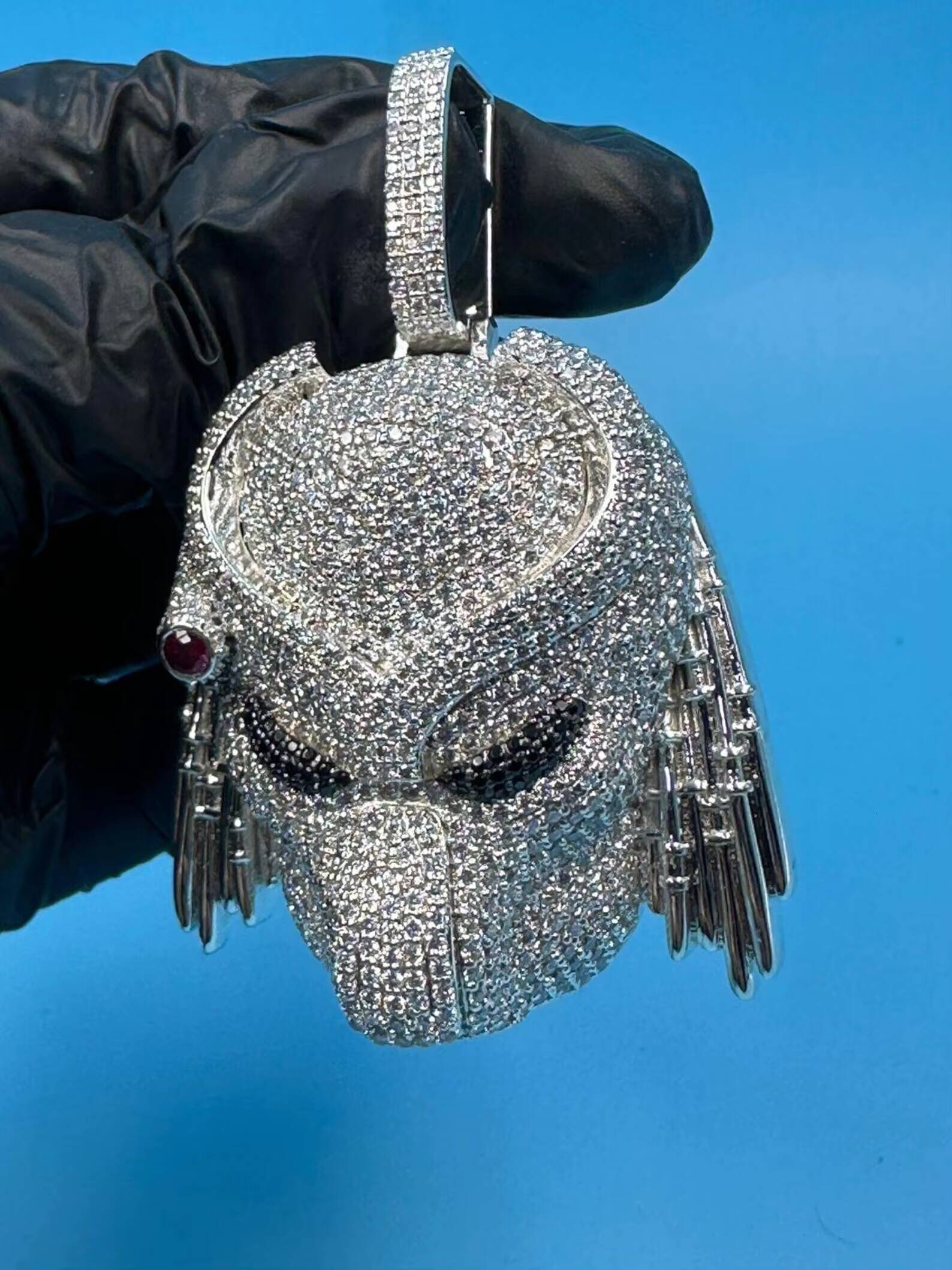 Trendy VVS Moissanite Diamond Iced Out Hip Hop Pendant Necklace With 925 Silver Predator Mask Customized Jewelry At Low Price