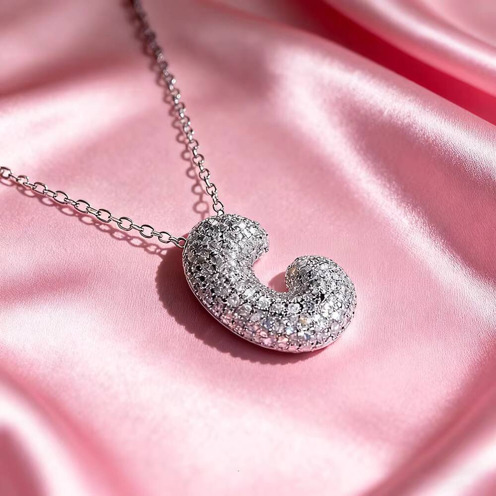 Cross Border 26 Letters Moissanite Necklace 44CT Large Chain Exaggerated English Pendant Fashionable Charms Necklace