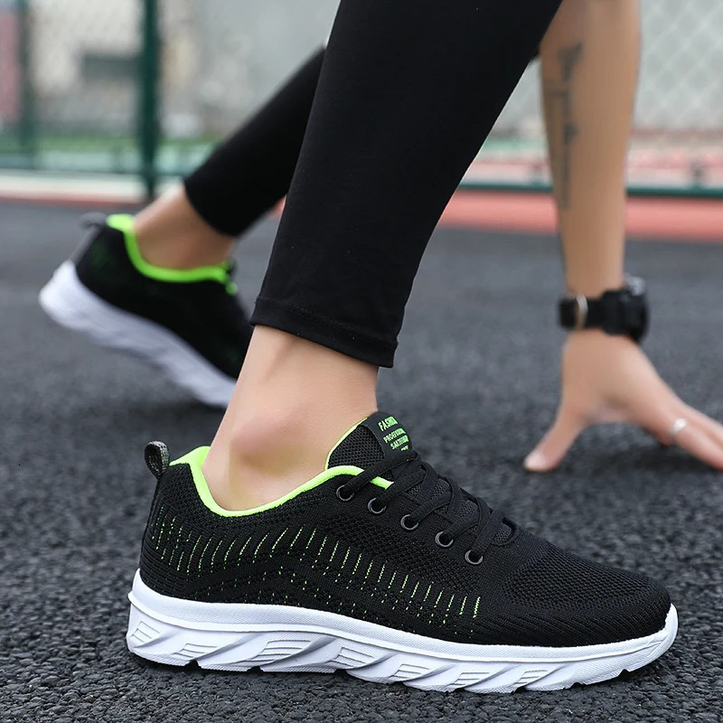 MAEDEF 2024 Running Shoes Men Sneakers Fashion Lightweight Trainers Breathable Walking Shoe Outdoor Comfortable Athletic for Men 260228
