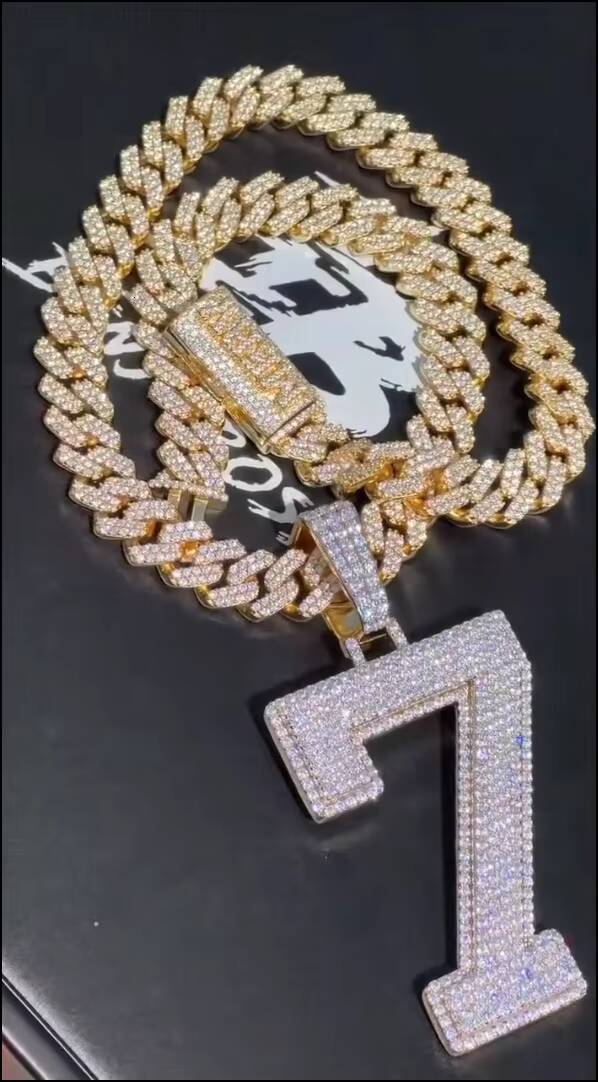 Custom Full Pave Iced Out Moissanite 925Silver White Gold Plated Big Number 7 Pendant Heavy Cuban Chain Necklace for Trendsetter