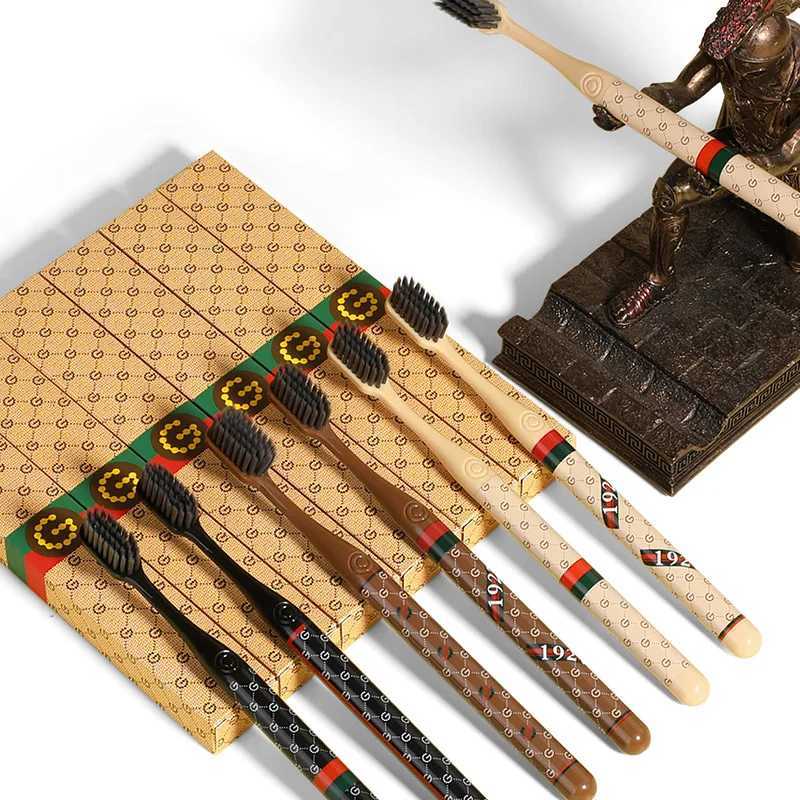 This high-end 6-pack toothbrush set offers gentle cleaning for adults, families and couples.T260307