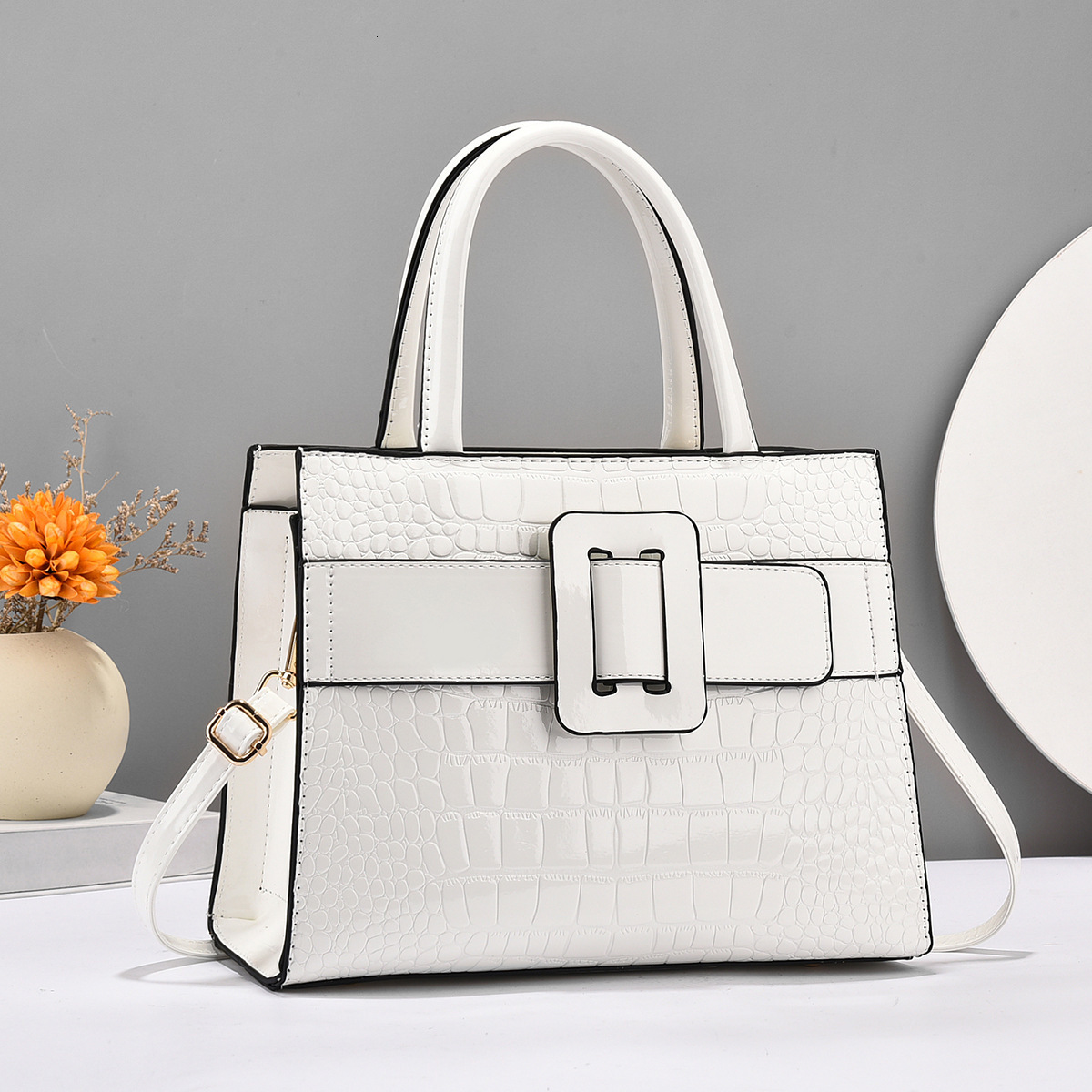 Luxury Bag Foreign Trade Cross-border Women's Bag 2026 New Model Crossbody Bag Large Commuter Bag Fashionable Versatile Tote Bag Designer Bag Hig
