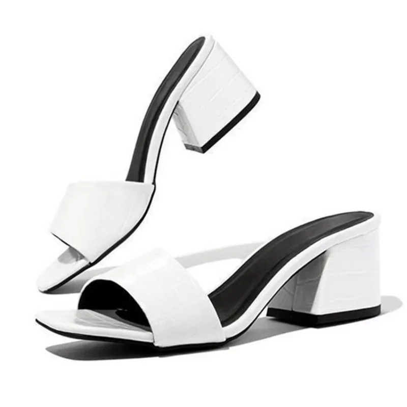 Summer Slippers Women Fashion Shoes for Women Black Large Sandals Heel Slippers Zapatos De Mujer 260306