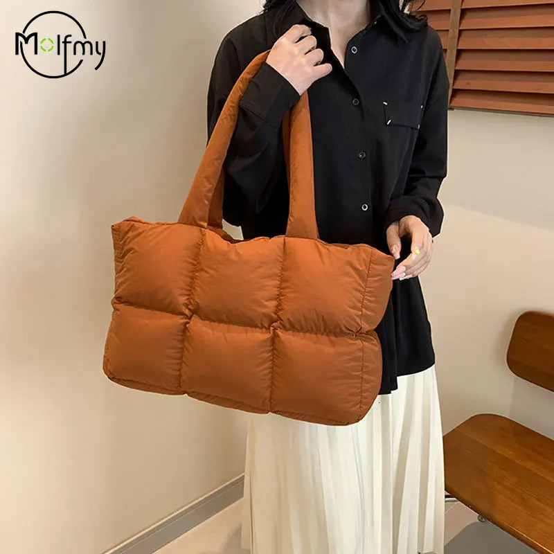 Women Tote Handbags Quilted Plaid Bag Retro Trendy Checkered Waterproof Shoulder Bag Solid Color Winter Soft Large Capacity Bags 260306