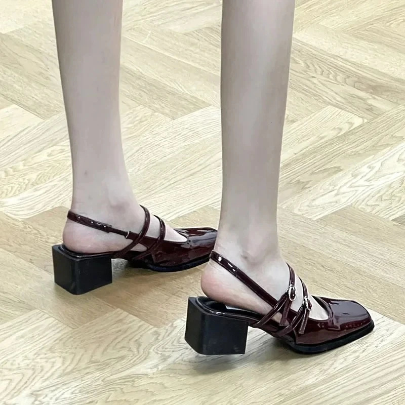 Retro Style Summer Thick Heel Women Sandals Fashion Square Toe Singbacks Shoes Ladies Elegant Party Dress Sandalias 260303