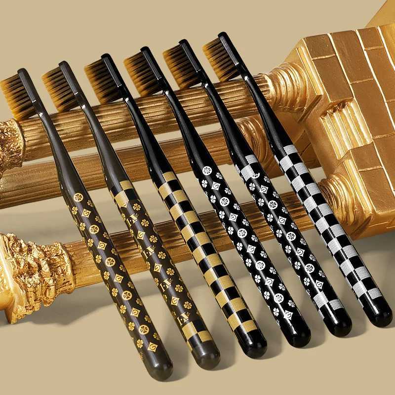 This 6-piece fashionable light luxury high-grade toothbrush set with soft bristles is ideal for household teeth cleaning and oral care.T260307