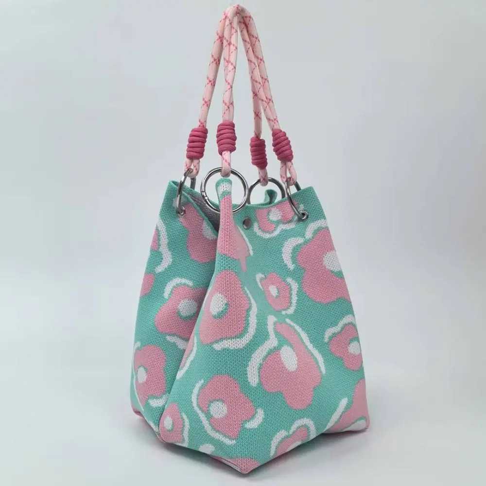 FAshion Cartoon Knitted Bucket Bag Handmade Large Capacity Wrist Bag Woven Ring Tote Bag for Women H260306