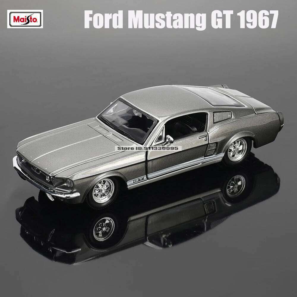 Maisto 1:24 1967 Mustang GT FORD Shelby GT500 alloy car model handicraft decoration collection toy tool gift Die casting Z260306