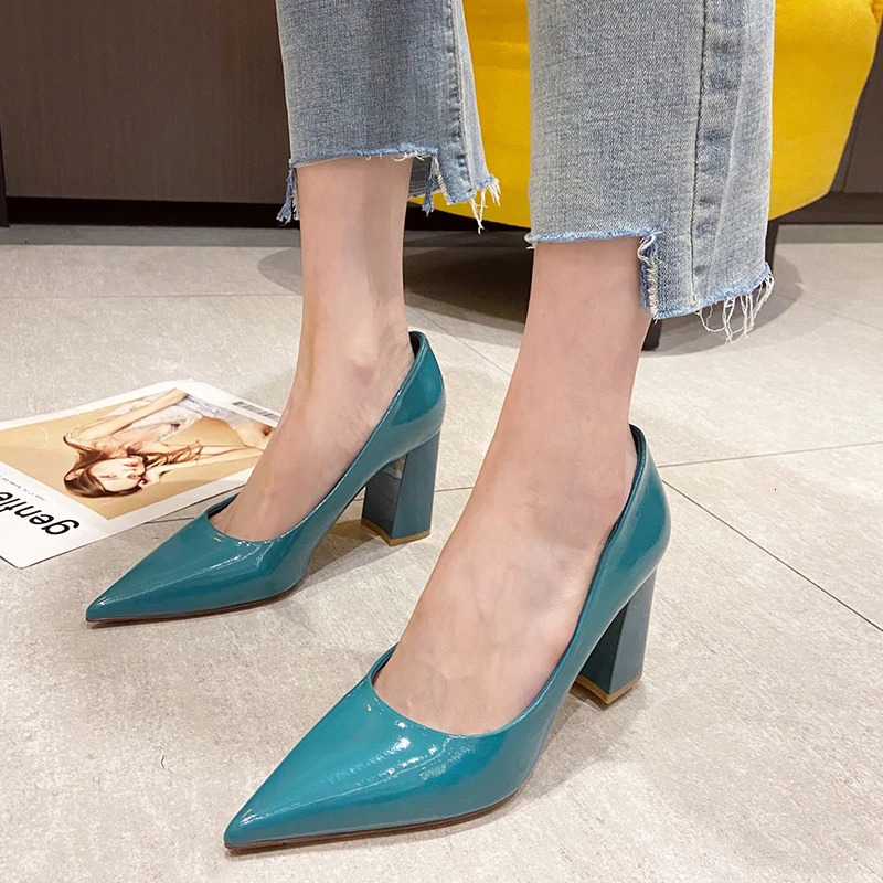 Women Shoes Patent Leather Slip-On Chunky Heels High Heels Women Temperament Pointed Toe Shallow Sexy Wedding Shoes Pumps 260306