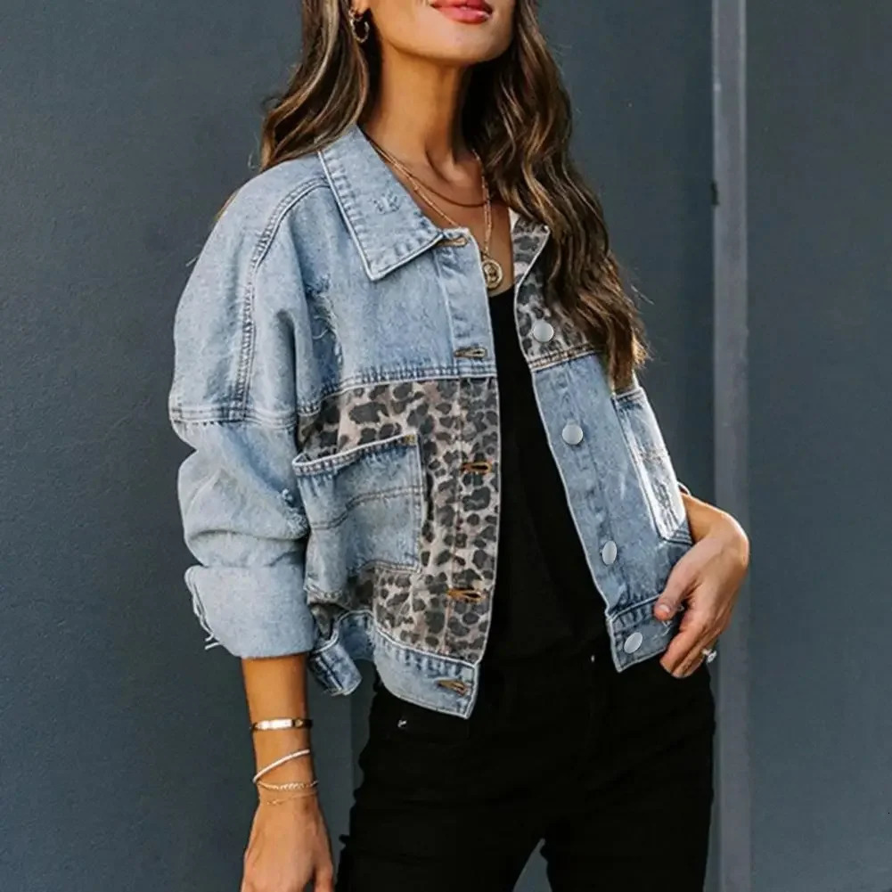 Style Women Coat Leopard Splicing Denim Jacket Stylish Loose Fit Coat for Women Autumn Winter Outwear with Buttoned Pockets Cozy 260303
