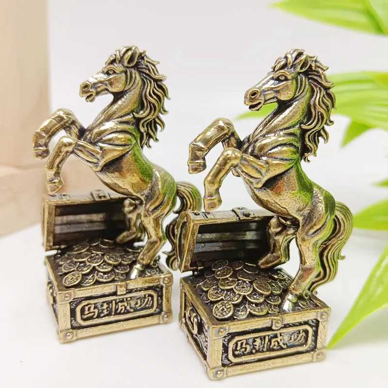 Chinese Brass Horse Figurine Feng Shui Wealth Decor for Office Desk Tea Pet GiftT260307