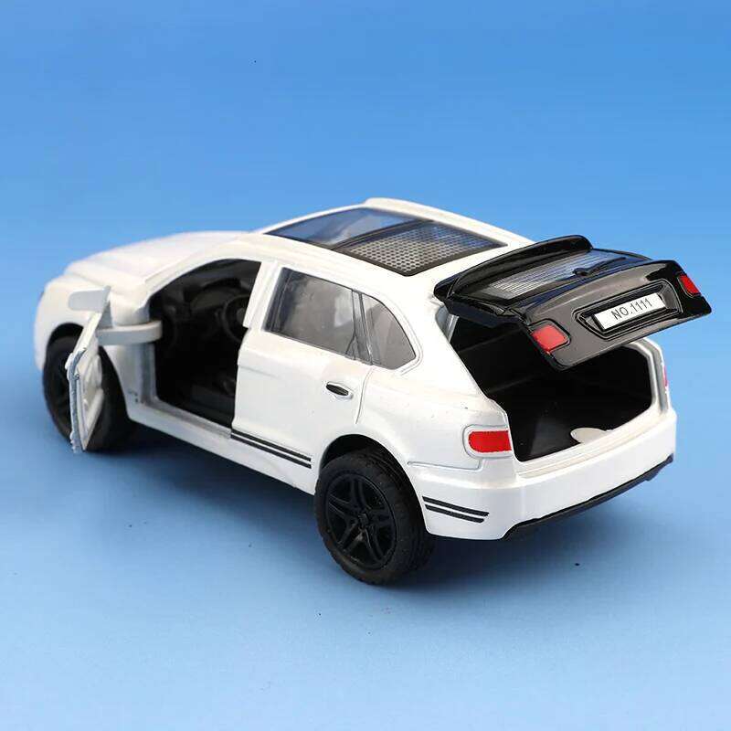 bagged1:36 Alloy Model Simulation Bentley Bentayga Vehicle Pull Back Car Ornaments Collection Toys For Boy Children Z260306