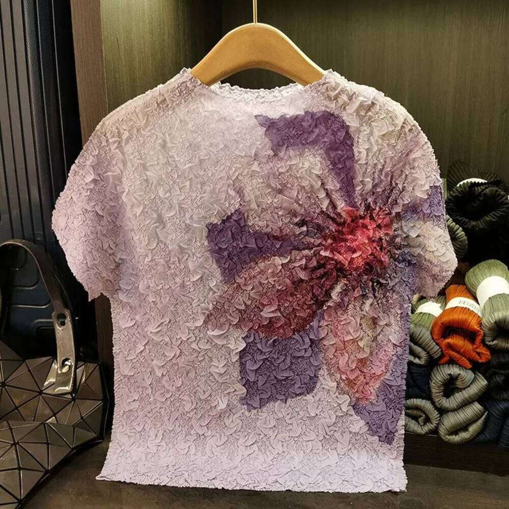 ZHE HAN Summer Pleated Embroidered Fold T-Shirt Women Miyake New Printing Short Sleeve Casual Thin Design Sense Pleat Tops