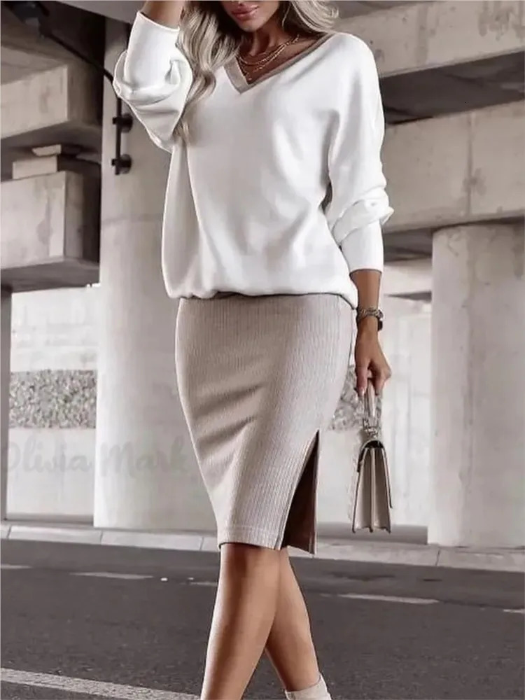 Autumn Winter Casual Loose V-neck Sweatshirt Suit Womens Tight Skirt Long-sleeved Top Two-piece Set Fashion Holiday Sets 260304