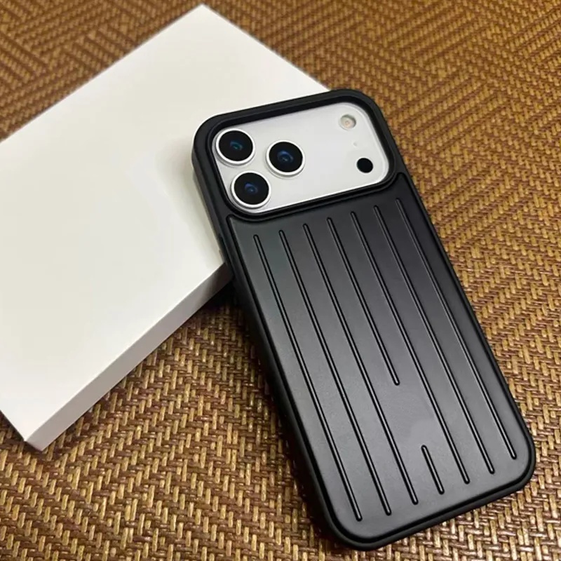 phone case luggage designed for Apple phones iphone17 pro max case Suitable for iPhone 17 Pro 16 15 14 13 versions Made of polycarbonate aluminum Luggage phone cases