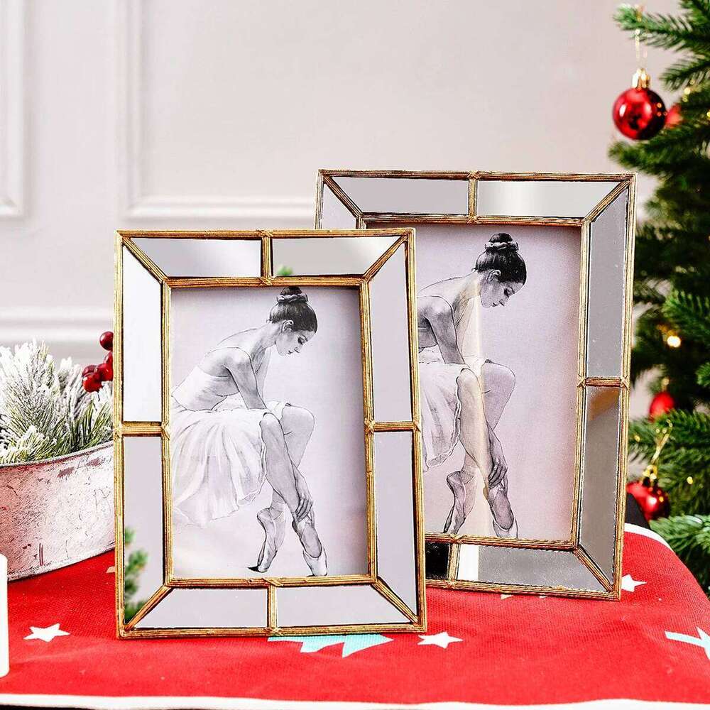 1PC, with a simple golden resin material frame and mirror glass inlaid decoration, suitable for photo display H260306