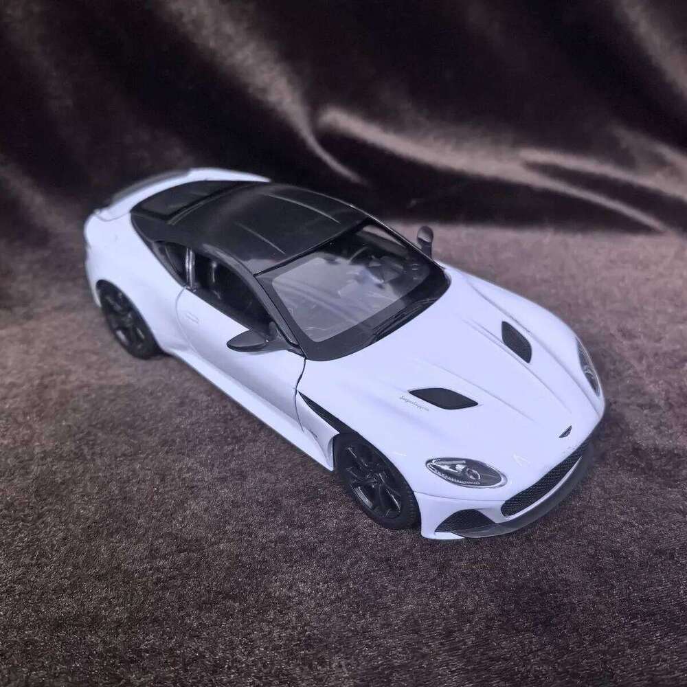 Limited 1:24 Scale Aston Martin DBS Superleggera Car Model, Luxury Vehicle Miniature Replica Figure Kid Xmas Gift Toy Z260306