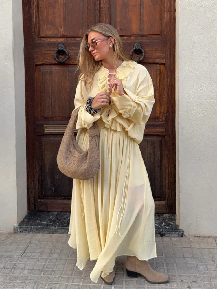 HH Female Elegant Sets Light Yellow VNeck Long Sleeves Tierred Decoration LaceUp ShirtsHigh Waist Skirt Women Suits 260306