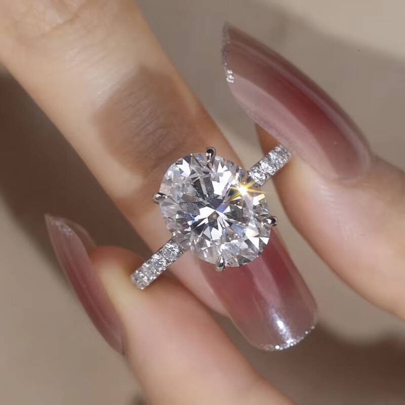 New Trend Wedding 18K Fine Jewelry 18K Gold Lab Diamond Rings Oval Cut Ring Solitaire Rings for Women