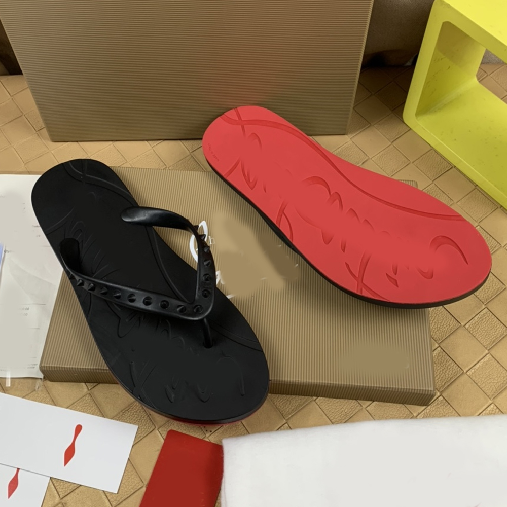 Designer sandals woman mens flip flops shoes Flip rivet unisex red bottom slippers beach summer seaside travel high quality fashion classic flat heel Leisure ES5573