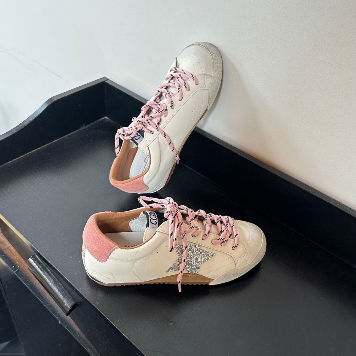 New design Fashion shoes 2026 Women's Glitter Star Distressed Sneakers, Contrast Retro Trainers 35-40 Free Shipping