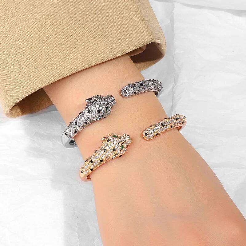 Fashion Design Zinc Alloy Leopard Head Barcelet Pave Rhinestone Crystal Panther Cuff Bangle For Women Party Hand Jewelry Z260306