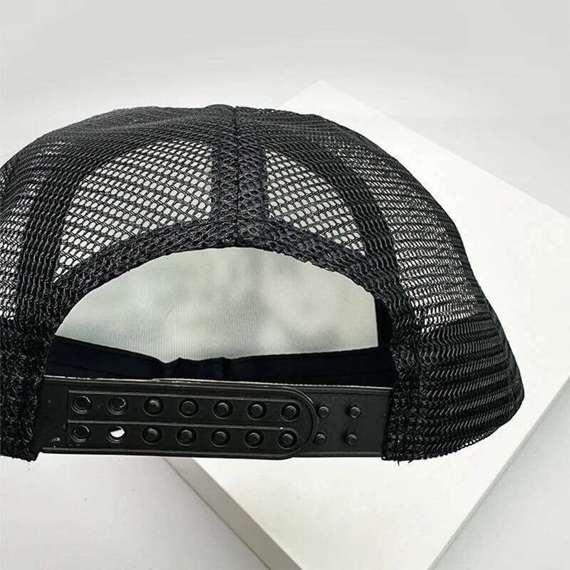 American Style Cruise Printed Anime New Letter Mesh Trucker Caps Sunshade Breathable Baseball Hats Men Women Versatile Fashion Y260304