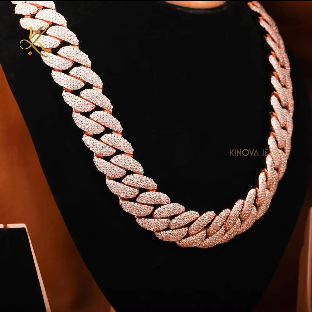 Classic Hip Hop Neck Chain With Radiant Moissanite Diamonds Crafted To Deliver Outstanding Sparkle For Trendsetting Street Style