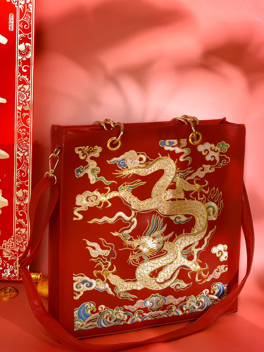 Original Antique Festive Bride Handbag Gift Gold Bags Chinese Red Bag Female Wedding Hanfu Embroidered Dragon for Women 260307