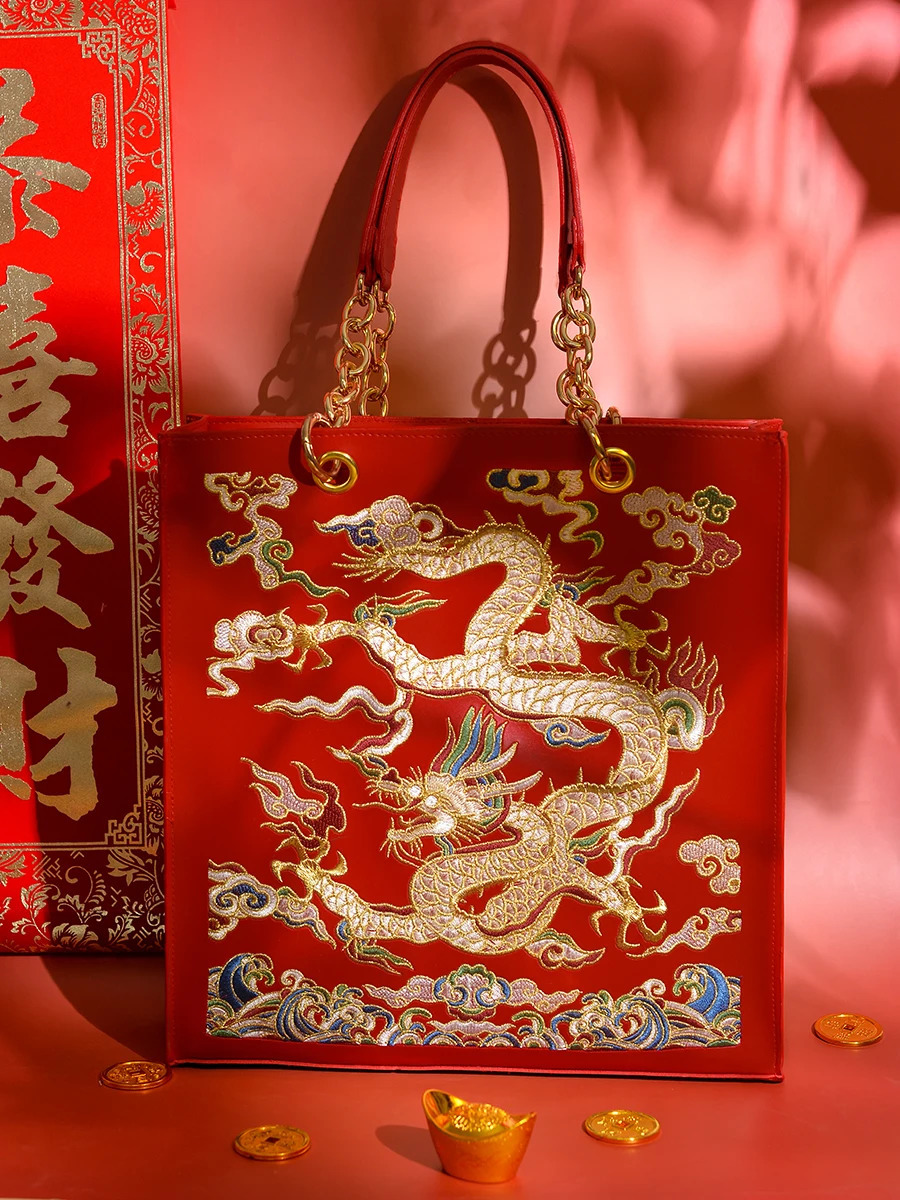 Original Antique Festive Bride Handbag Gift Gold Bags Chinese Red Bag Female Wedding Hanfu Embroidered Dragon for Women 260307