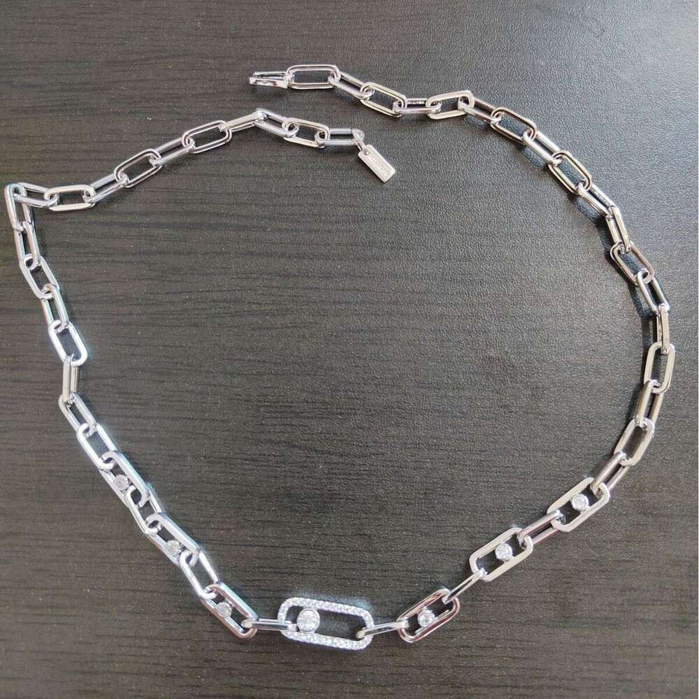 Exclusive cross-border supply: Mei's necklace for women, European and American style, interlocking sliding geometric fashion high-quality collarb