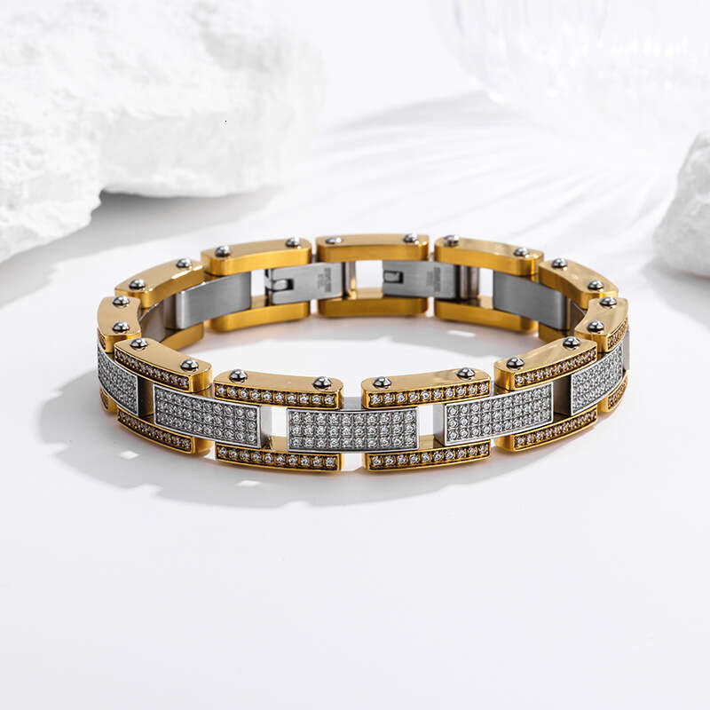 Direct from the factory: European and American titanium diamond-encrusted bracelet, 316 stainless steel vacuum 18K Cuban chain, premium men's bra
