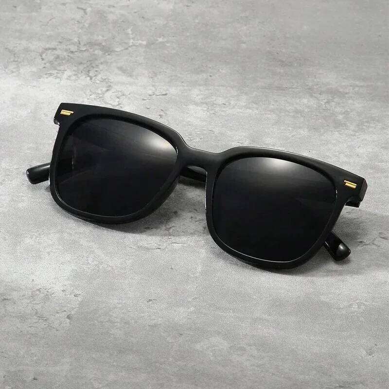 Vintage Square Sunglasses For Women Men Rectangle Sun Glasses Oval Eyewear Male Female Outdoor UV Protection Eyeglasses 26Y0302