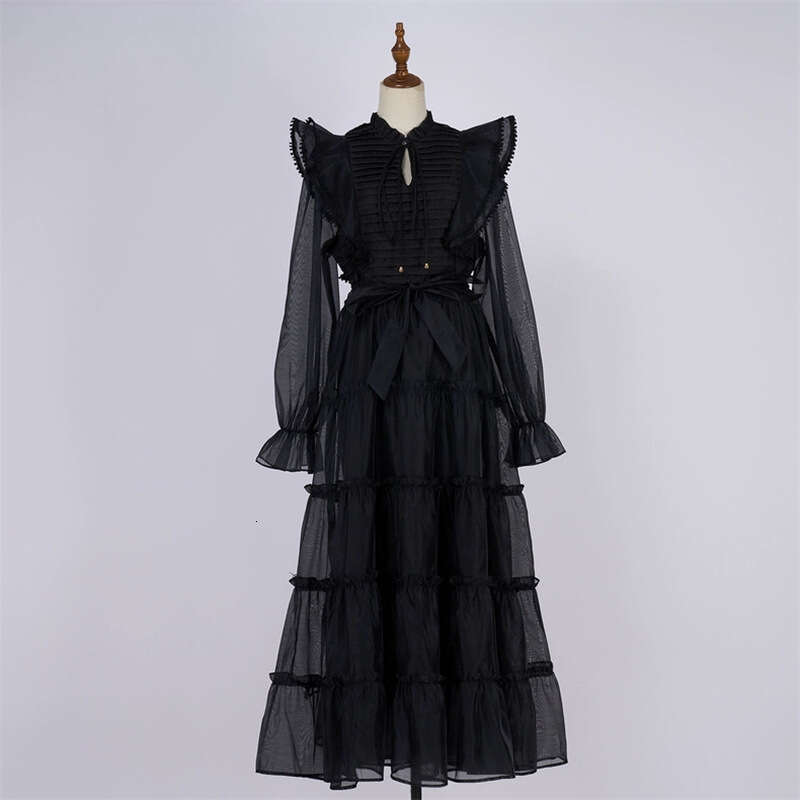 2026 Spring and Autumn European and American niche goddess style fairy like pleated semi transparent large folded flowing long skirt