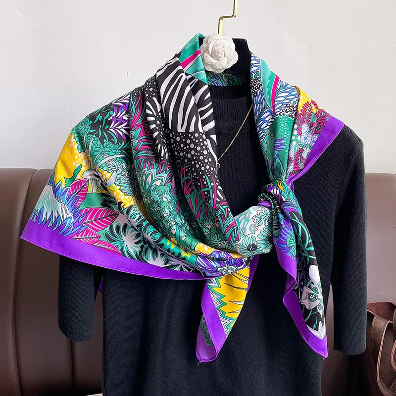 2024 Women Printed Horsehead Silk Scarf Fashion and Versatile Sunscreen Outer Shawl and Head scarf Wholesale 260302