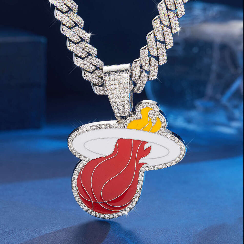 Amazon's new alloy basketball pendant necklace with full diamond inlay and oil drip design, high-quality hip-hop style, exclusively for cross-bor