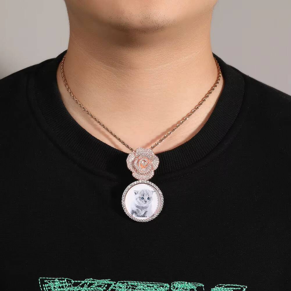 Iced Out Hip-Hop Memory Rose Shape Buckle Pendant Custom Flower Clasp Photo Medallion Necklace Fashion Accessory
