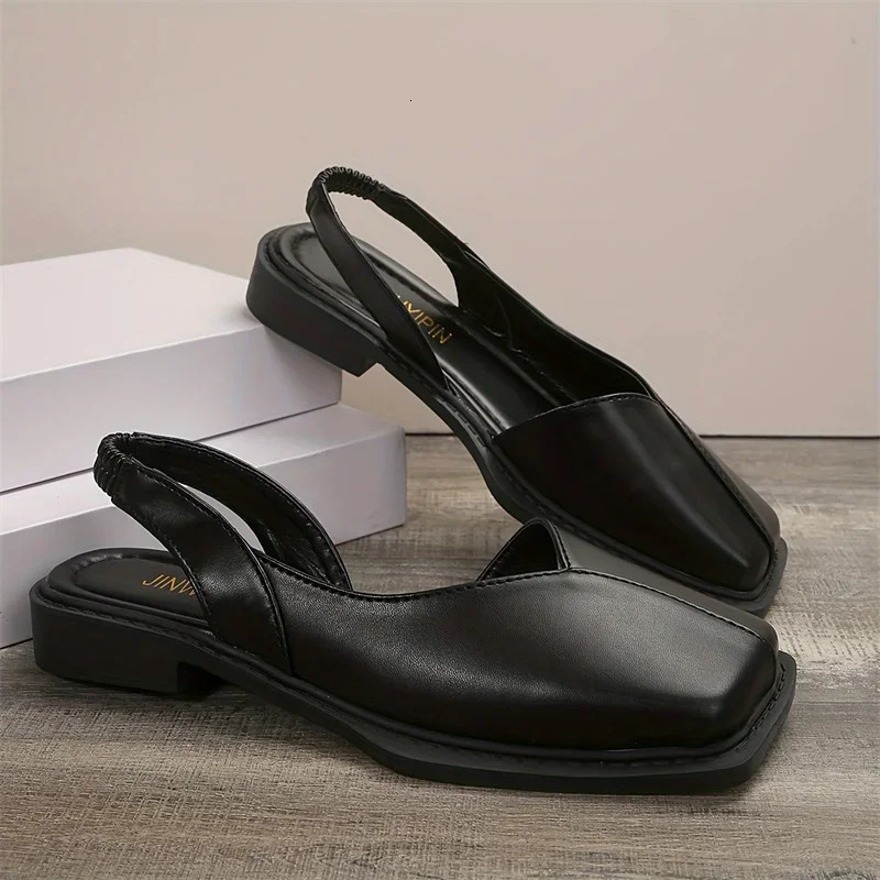 Leather Toe Cap Sandals for Women Flat Bottomed Square Toe Single Shoes Retro Exterior Wear Anti Slip Beach Slippers 260306