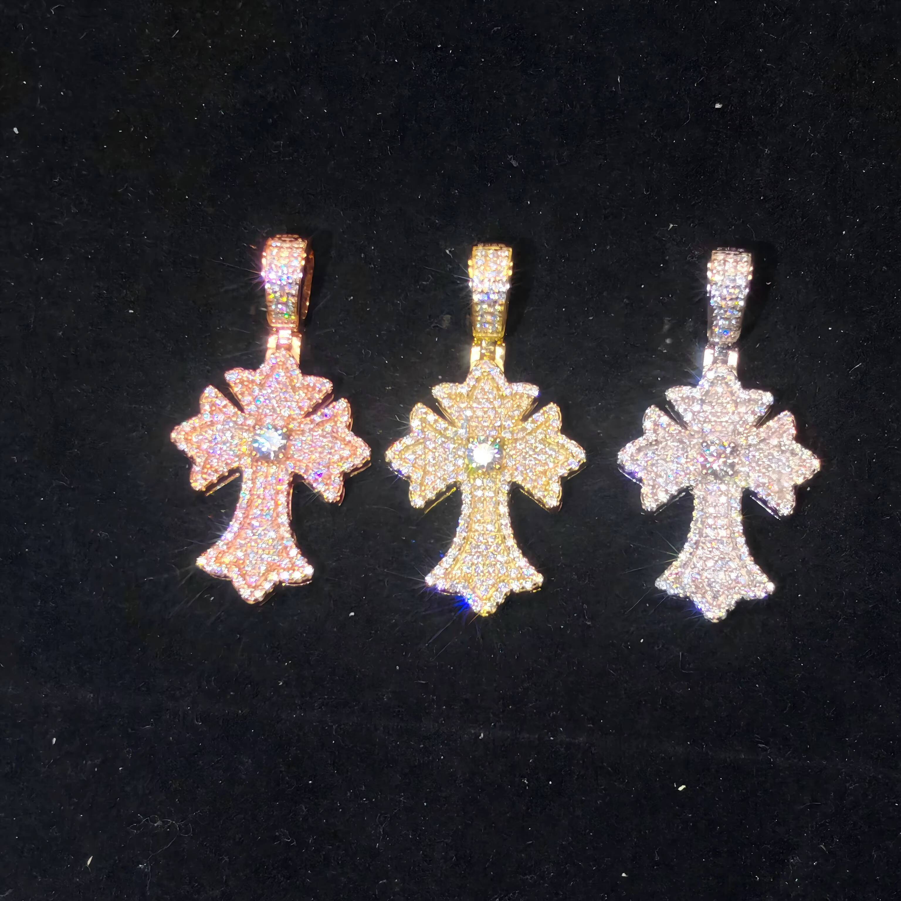Factory Price Hip Hop Mens Cross Pendant Moissanite 925 Sterling Silver D VVS Moissanite Pendant