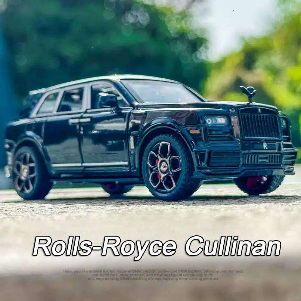 1:36 Rolls-Royce Cullinan 911 Alloy Miniature Model Diecast Toys Car Doors Opened Sound Light Pull Back Vehices Cars Decorations Z260307