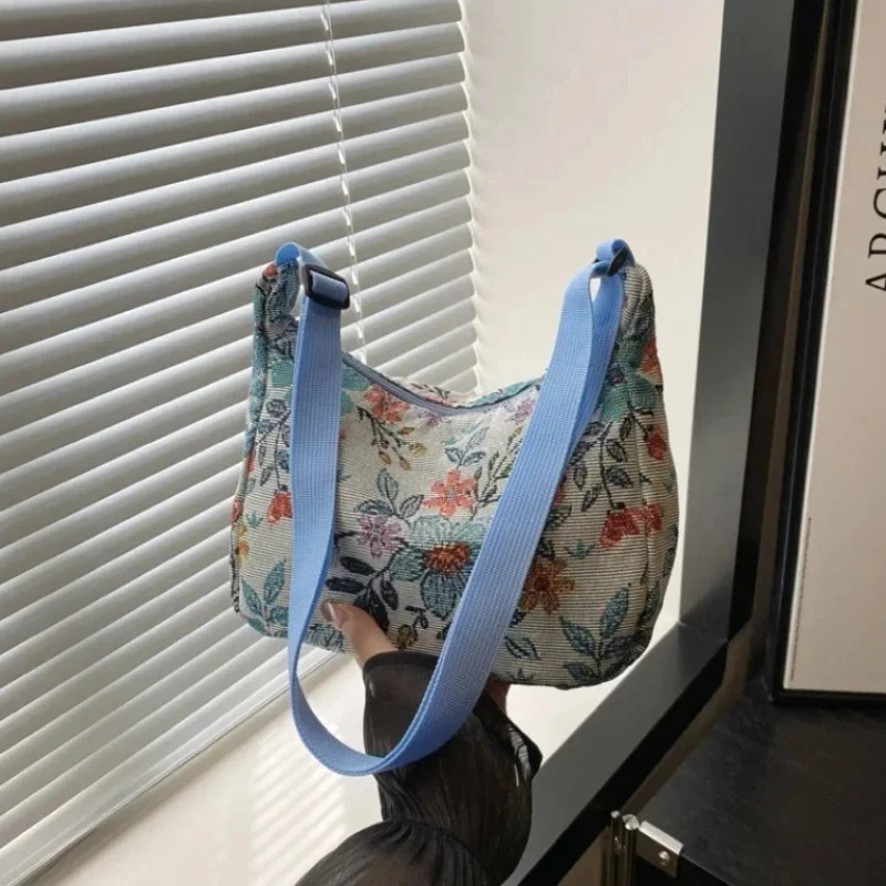 Women Small Underarm Bag Chinese Style Shoulder Versatile Literary Prints Cloth Crescent Pack Portable Womens Handbags 260307