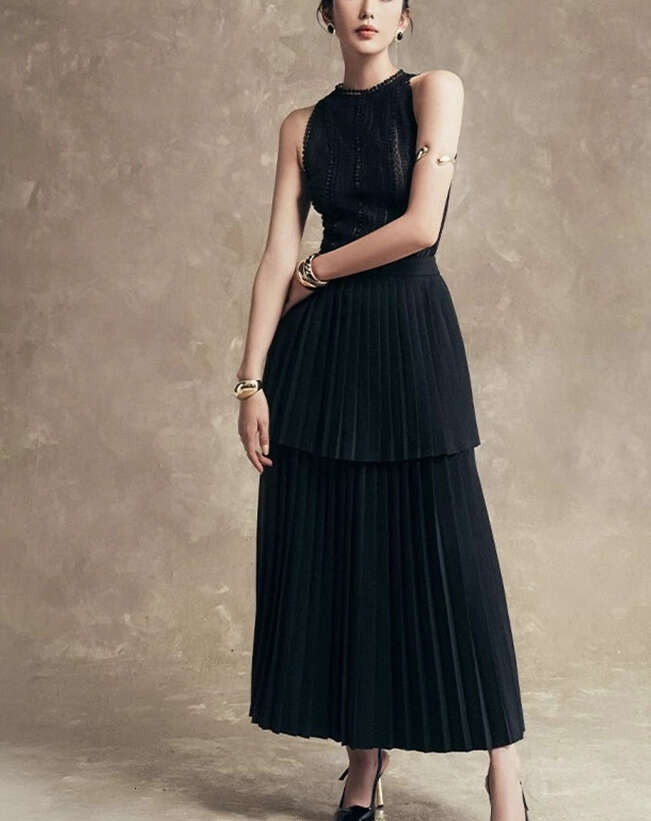 2026 Spring/Summer Women's Designer a2 Style Elegant Goddess Sleeveless Tank Top Layered Long Skirt Set