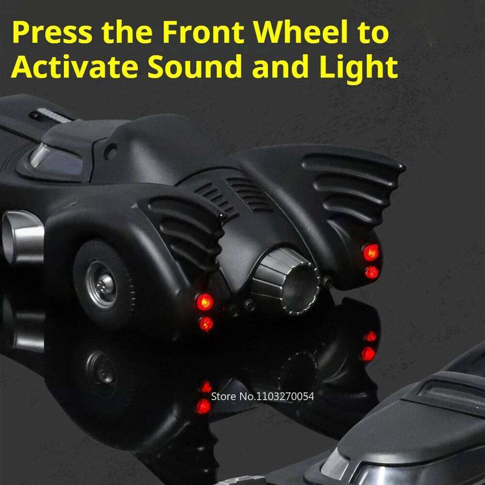 1:32 Batmobile Pagani Huayra BC Miniature Model Diecast Alloy Car Toys Sound Light Pull Back Doors Opened Vehices Christmas Gift Z260306