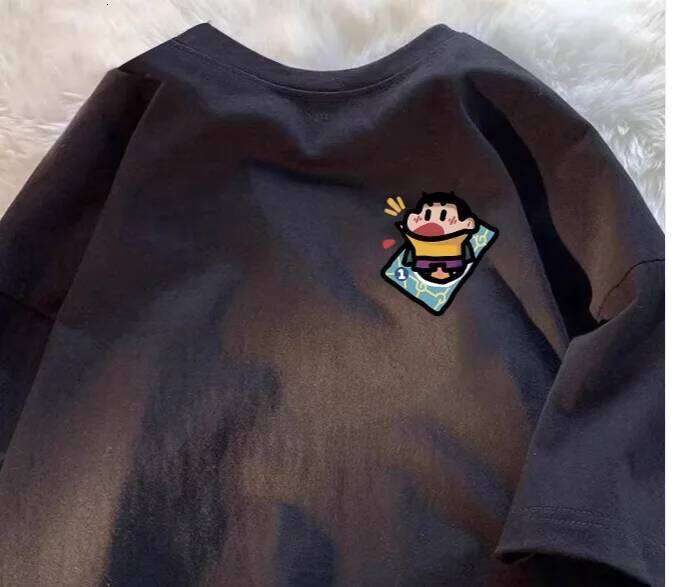 Miniso 2026 Crayon Shin-chan Printed Women Men Casual Loose Round Neck Short-sleeve T-shirt Fashionable Streetwear Clothing Top XJ260306