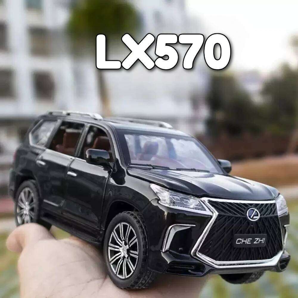 1:24 LX570 LX600 Miniature Car Toys Diecast Alloy Model 6 Doors Opened Sound Light Pull Back Metal Vehice Friend's Birthday Gift Z260306