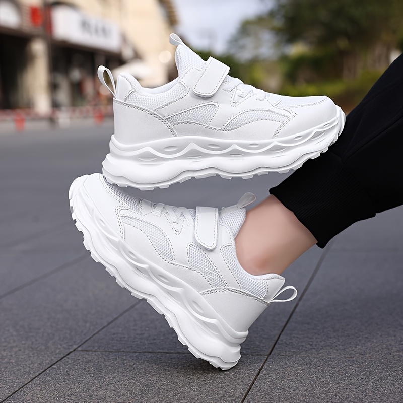 Free shipping Boys and girls' sports shoes, breathable mesh shoes, soft-soled campus breathable mesh white shoes Teenagers sports spring autumn S