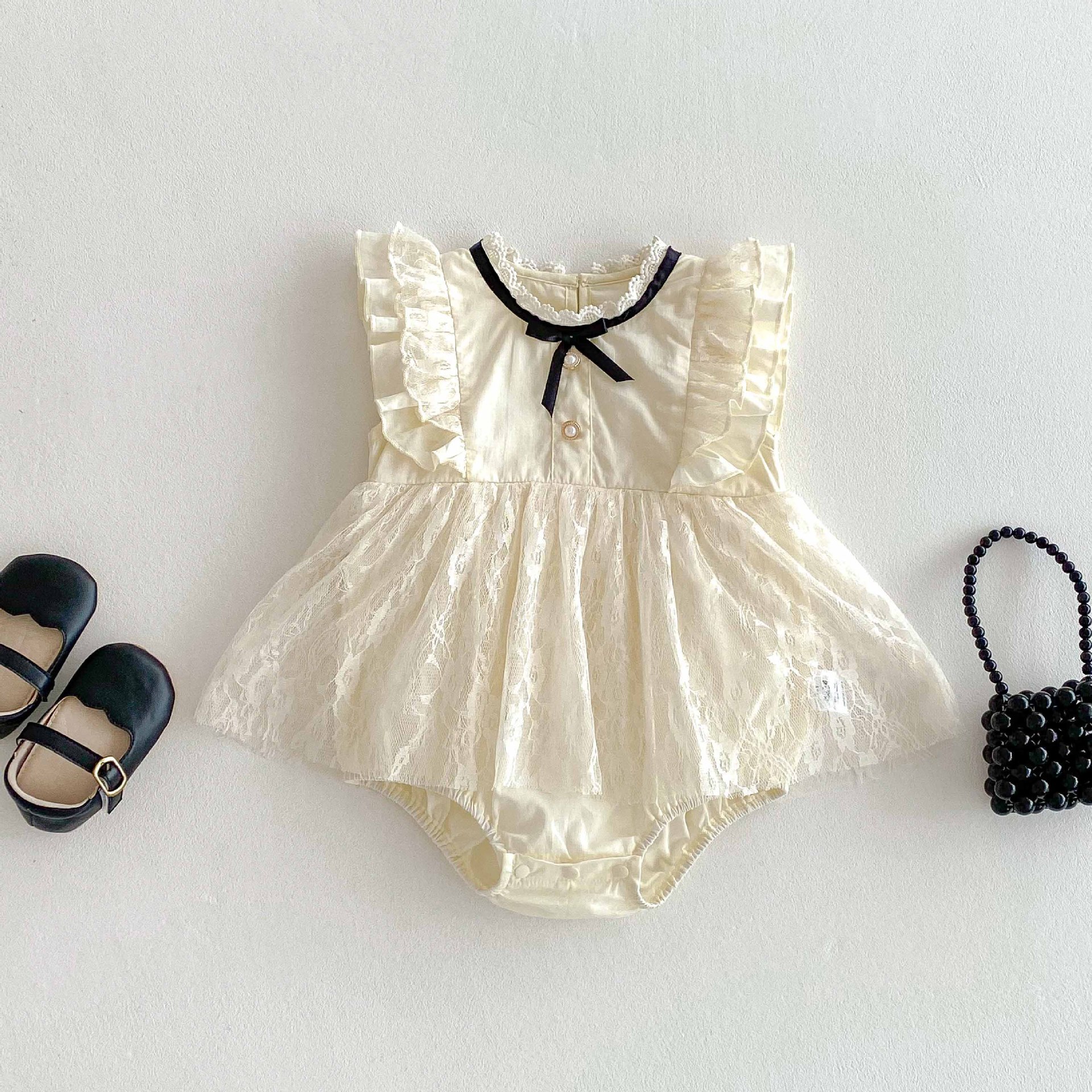 Summer newborn jumpsuit sweet short sleeved clothes full moon baby romper