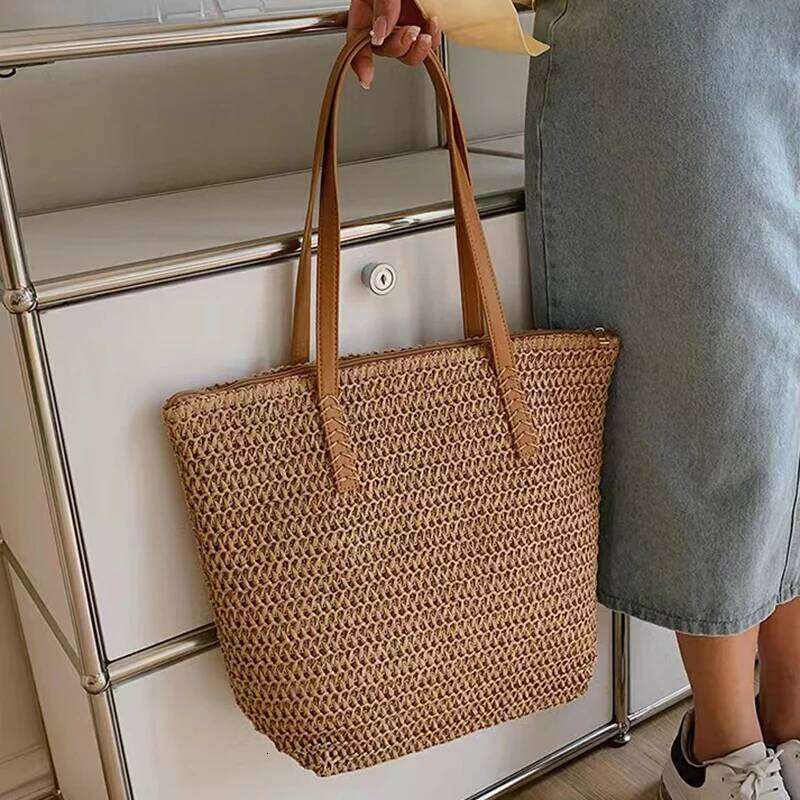 Summer Large Capacity Tote Shoulder Handmade INS Fresh Rural Handheld Grass Woven Women Bag XJ260306