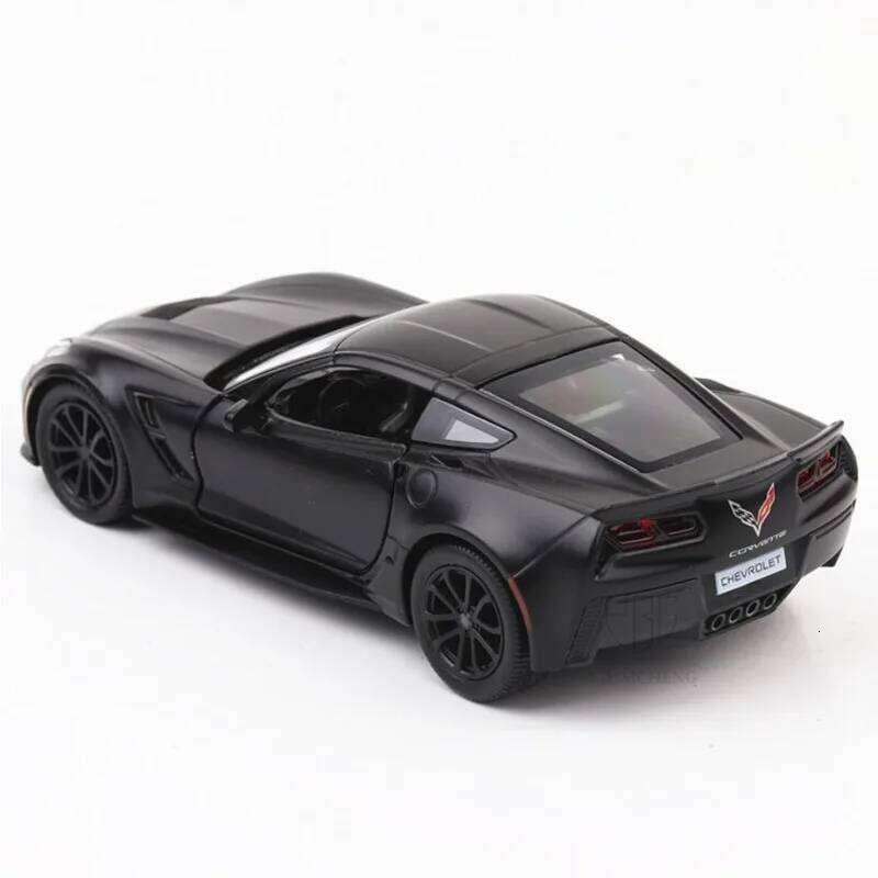 1/36 Scale Moeles Chevrolet Corvette C7 Alloy Diecast Model Toys For Boy Gifts Metal Car Models With Pull Back Vehicles Z260307