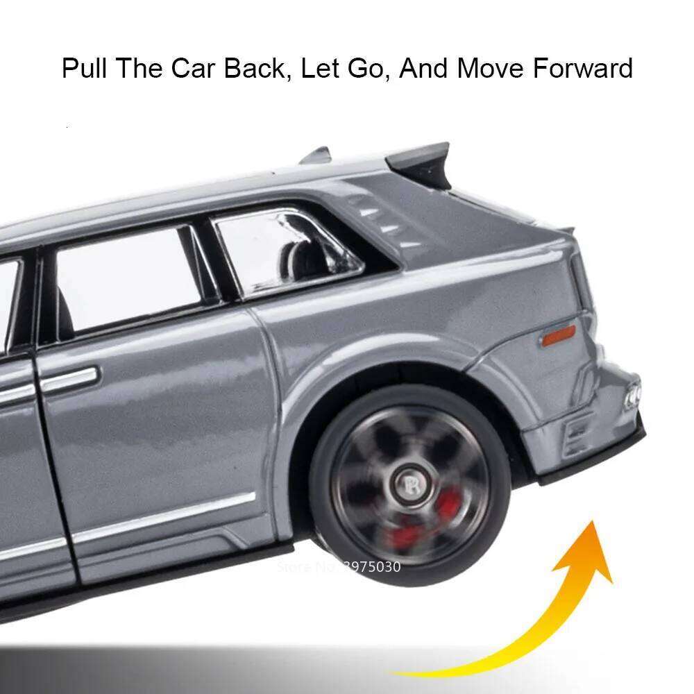 1:36 Scale Rolls-Royce Cullinan Cars Models Toys Alloy Diecast 2 Doors Opened with Light Sound Miniature Car Boys Perfect Gifts Z260307